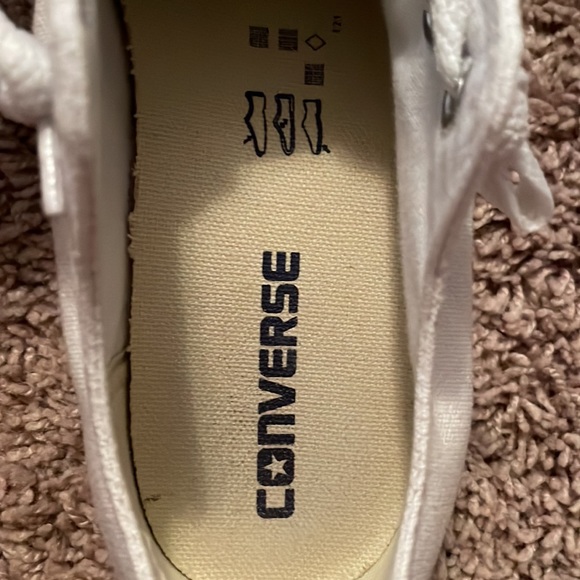 Converse Chuck Taylor All Stars size 5 - Picture 7 of 11